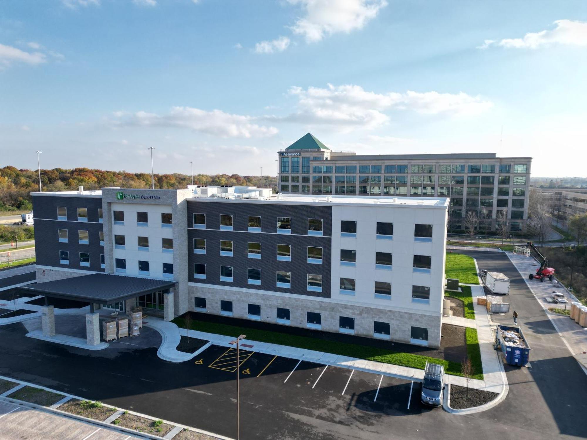 Holiday Inn Express & Suites Chicago Schaumburg By Ihg エクステリア 写真