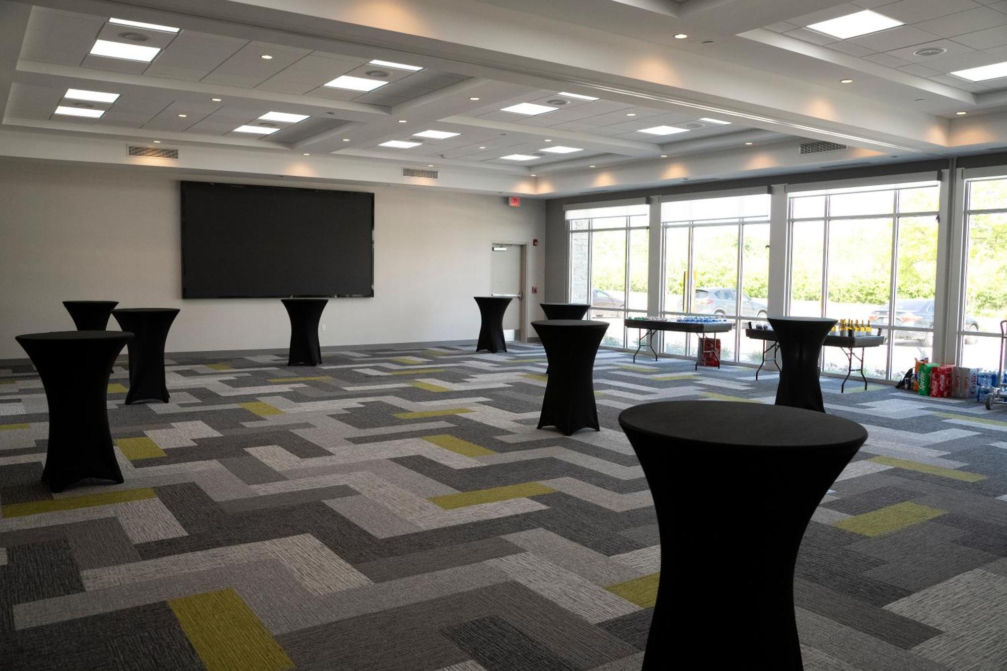 Holiday Inn Express & Suites Chicago Schaumburg By Ihg エクステリア 写真