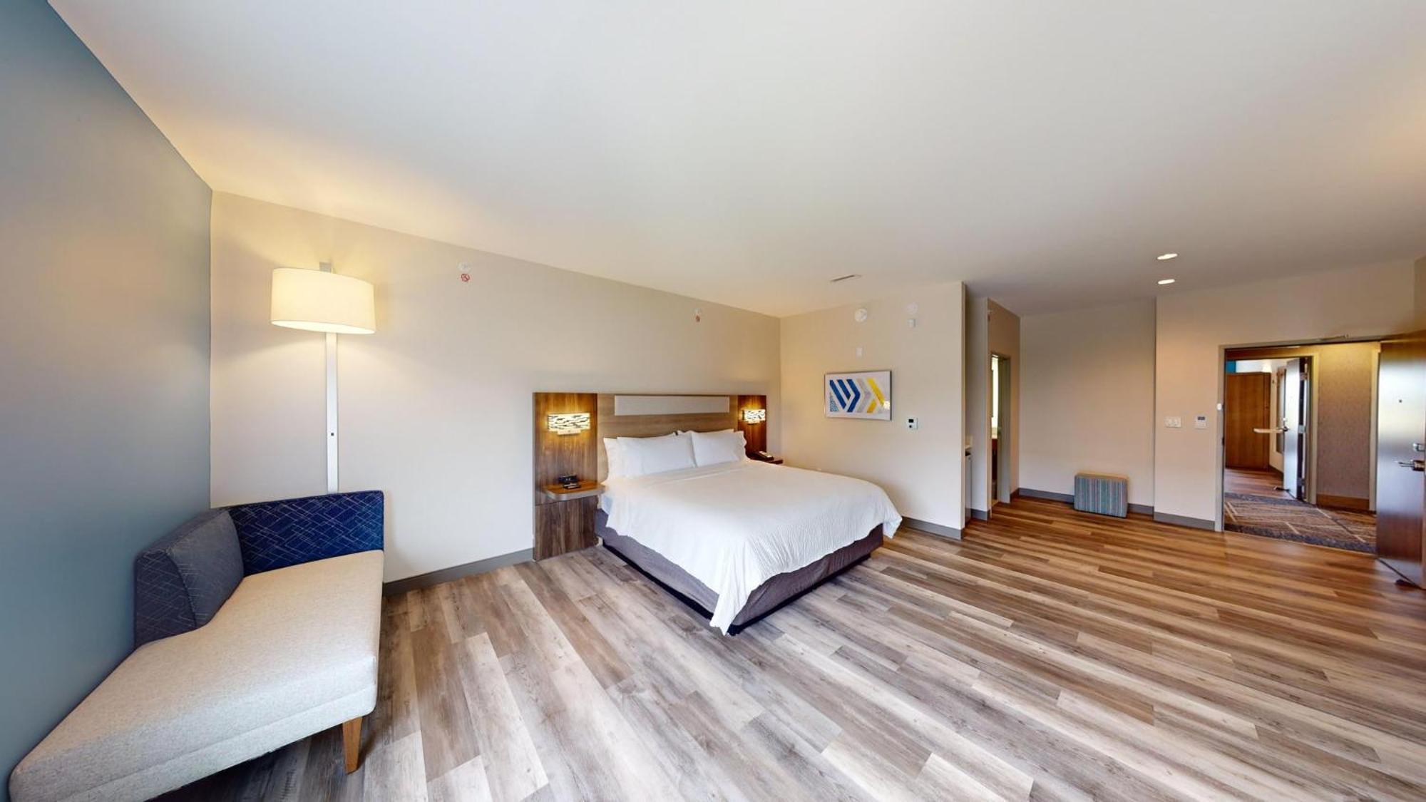 Holiday Inn Express & Suites Chicago Schaumburg By Ihg エクステリア 写真