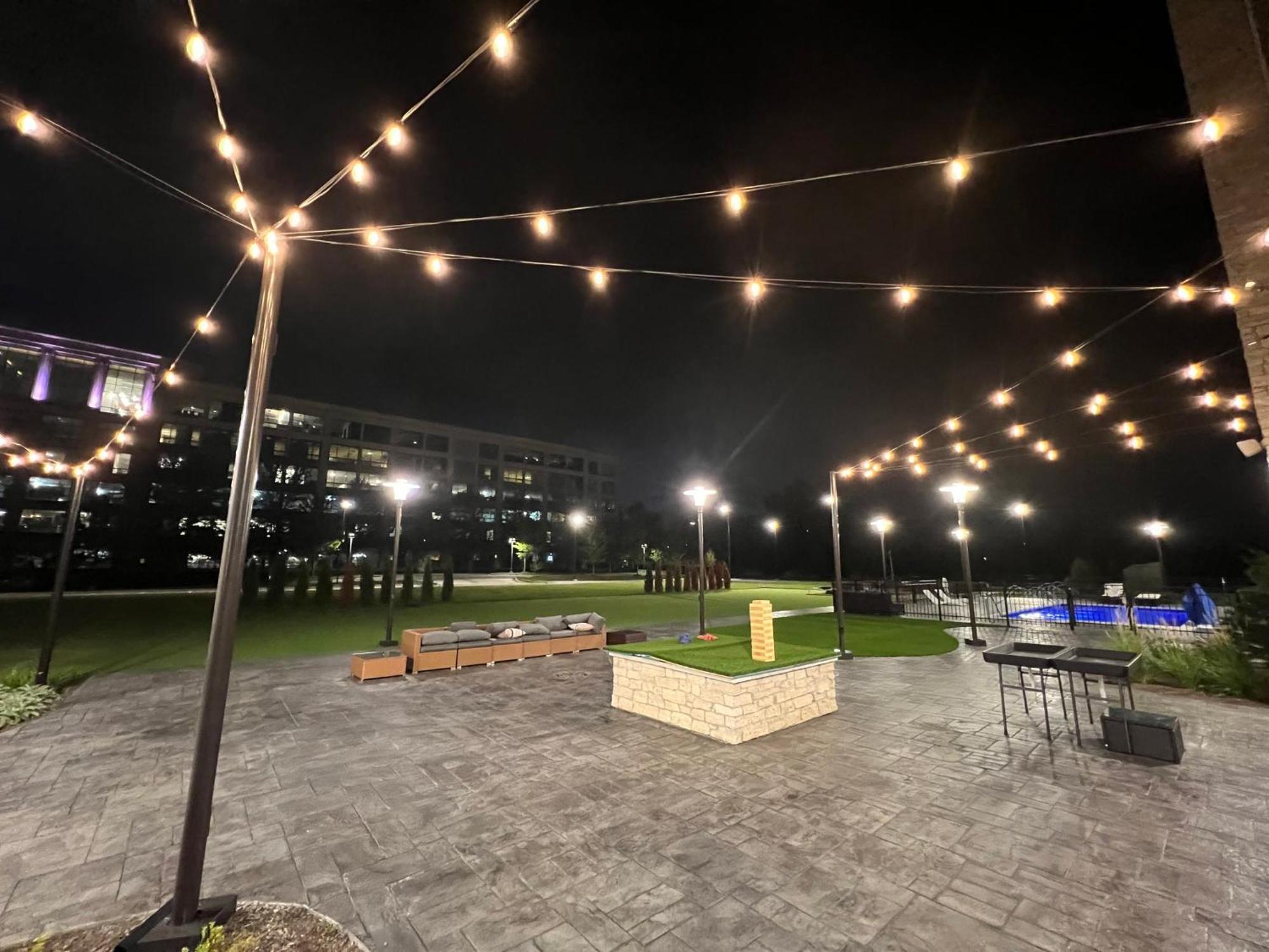 Holiday Inn Express & Suites Chicago Schaumburg By Ihg エクステリア 写真